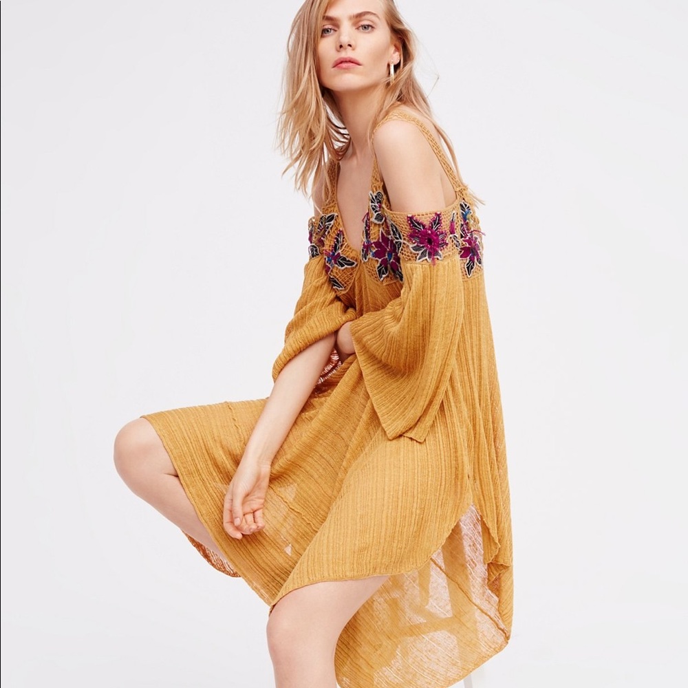 ❌SOLD❌Free People Yellow bohemian Dress